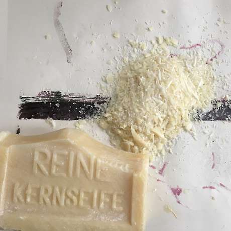 Wenn ich an dich denke, denke ich an eine glatte graue Fläche.